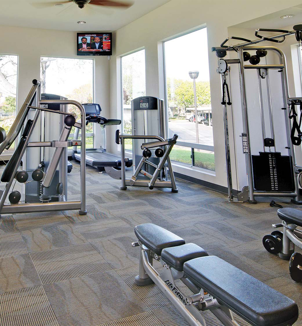 Mariners Cove Apartments - San Diego, CA - Fitness center